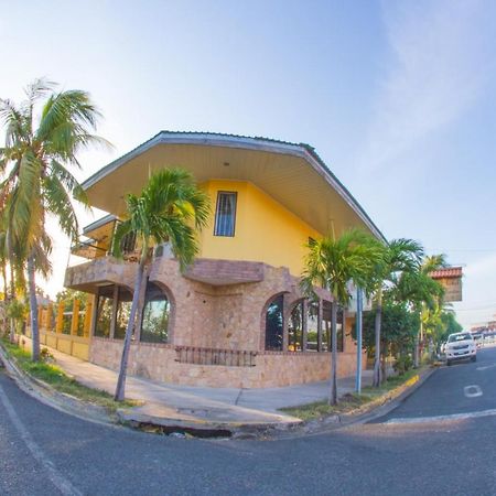 Hotel La Punta Puntarenas Extérieur photo