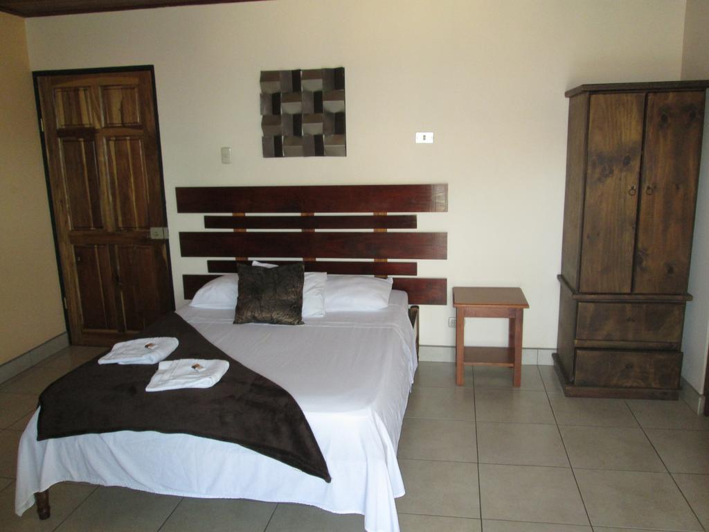 Hotel La Punta Puntarenas Chambre photo